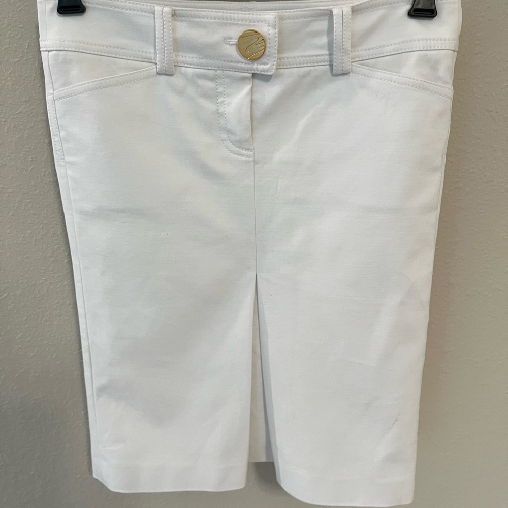 Marciano women’s white skirt stretch.